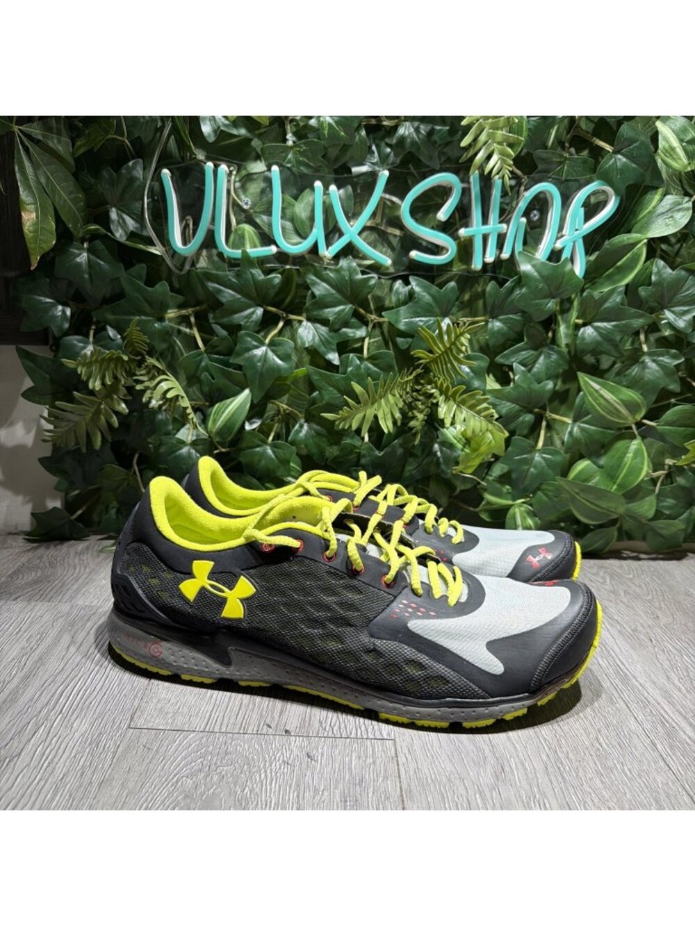 Under Armour Micro G Defy Mens Athletic Running Shoes Size 14 Gray Green Red